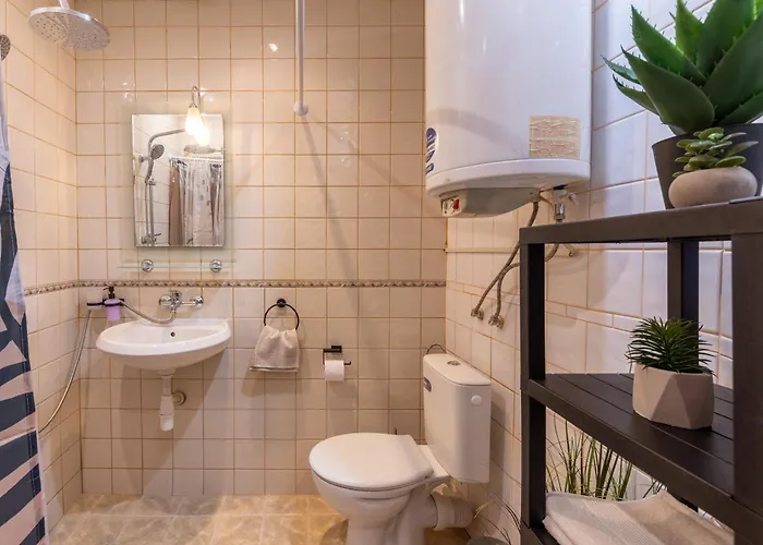 The Cozy Hub, * וארנה