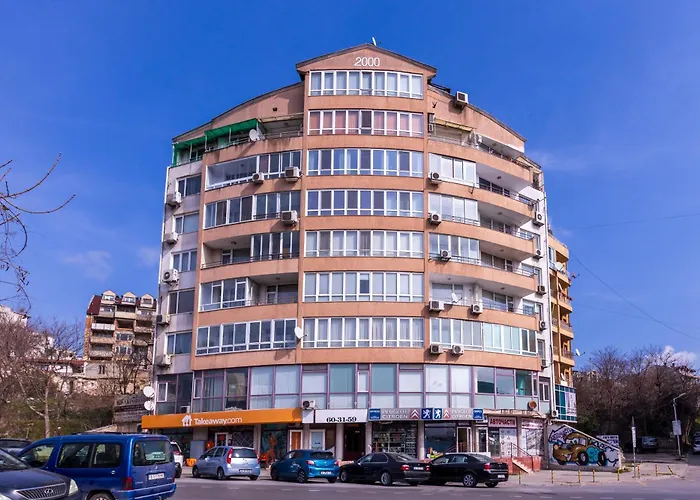 The Cozy Hub, דירה וארנה